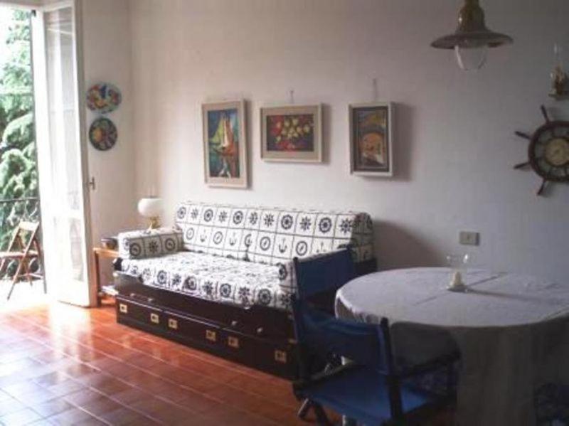Elegant And Sea View Excelsior Apartment Леванто Екстериор снимка